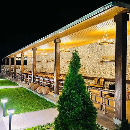 Lara Hotel Goris Exterior photo